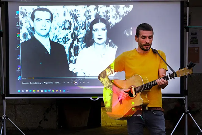 Poesía en Traductores del Viento